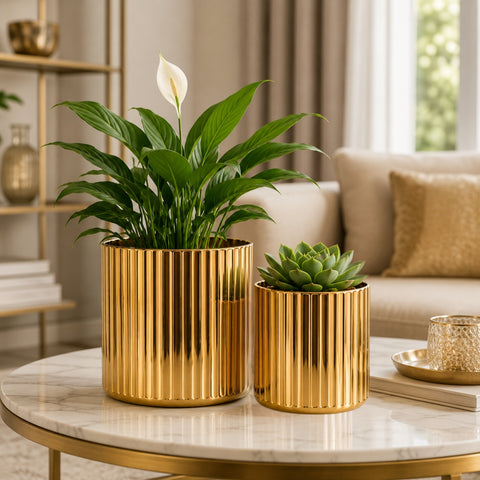 ecofynd Set of 2 Ribbed Metal Pedestal Planter – Gold Finish