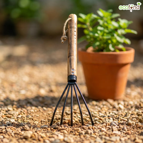 ecofynd Ecofynd Heavy Duty 5 Teeth Garden Rake with Wooden Handle Hand Cultivator