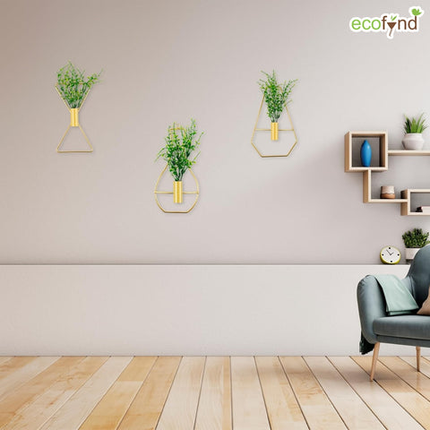 geometric hanging planter Modern Wall Hanging Planter Set – 3 Geometric Designs (Gold Metal) – Ecofynd