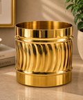 ecofynd Set of 2 Cylindrical Metal Planter – 6 Inch, Symmetrical Design