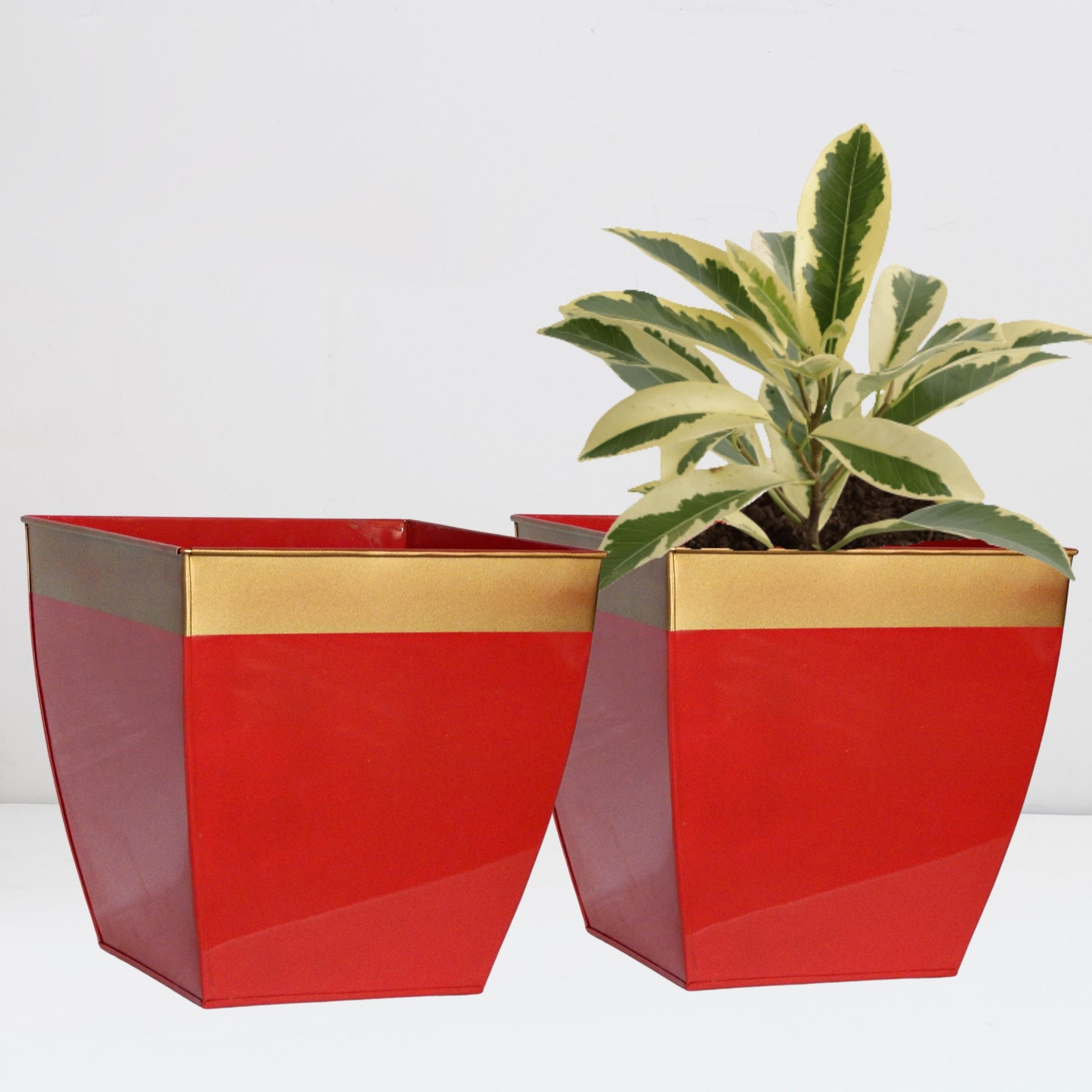 Midland 8” Red Tapered Planter